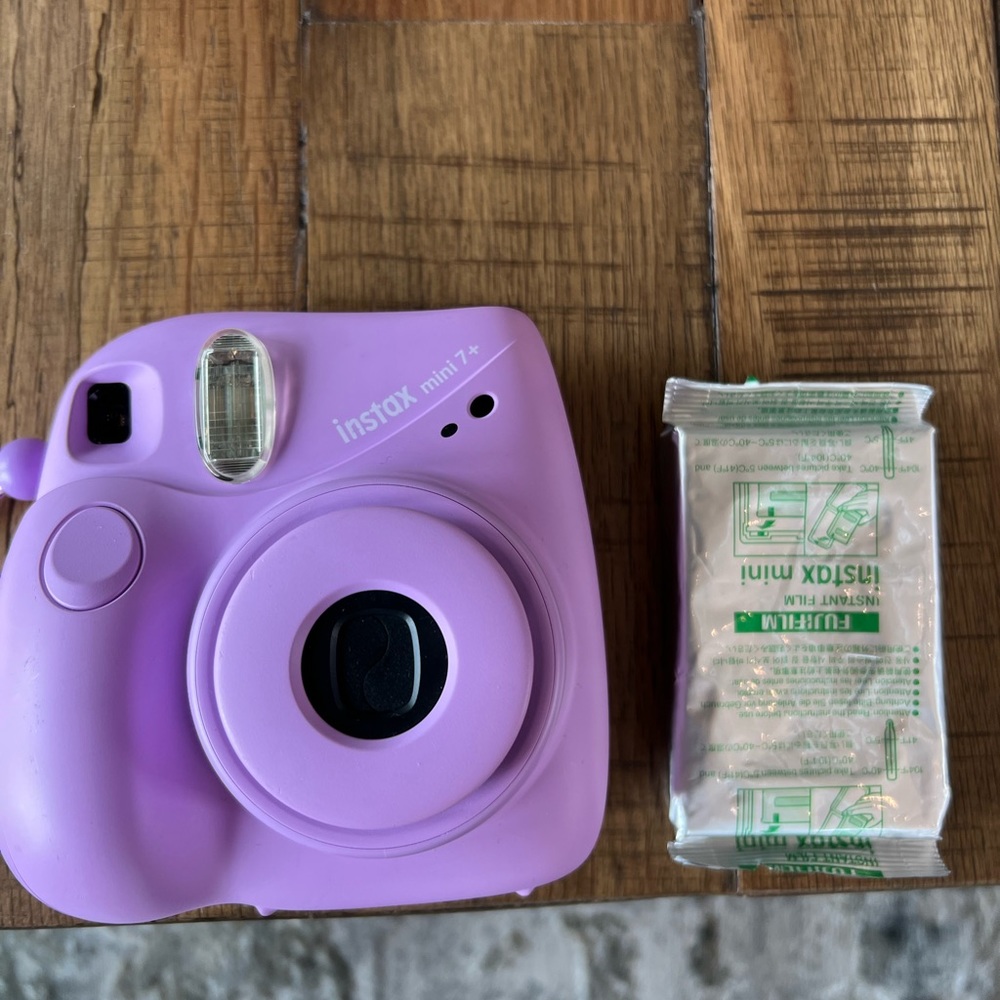 Instax Mini 7+ Purple
